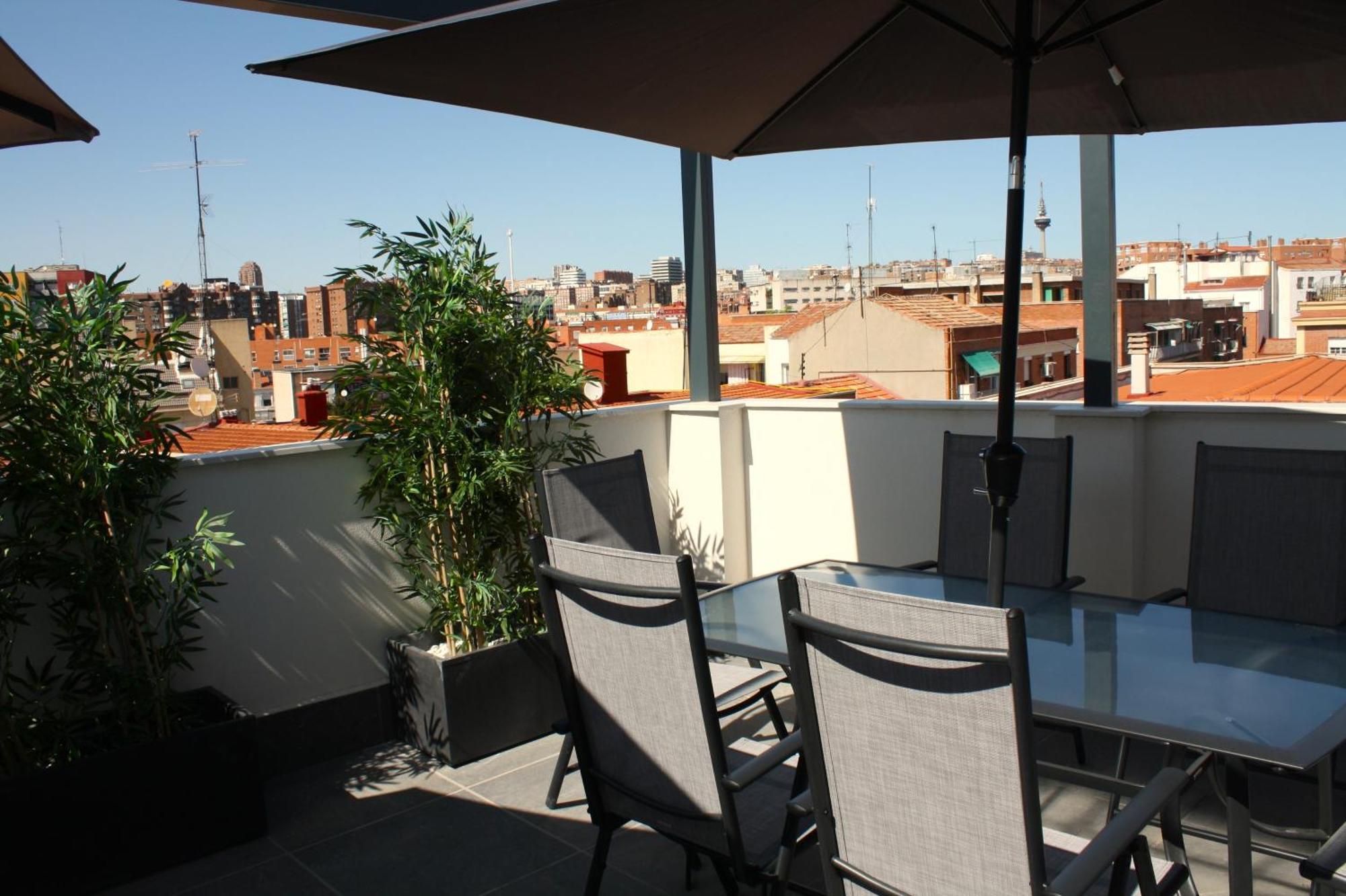 Madrid Urban Suites- Nuevo Apartahotel-7 Apartaments Boutique Full Equiped Buitenkant foto