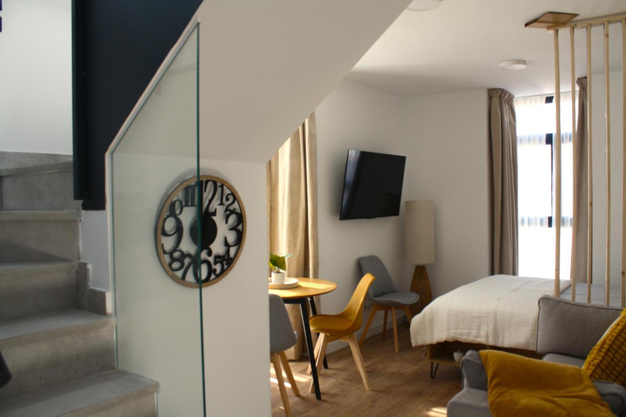 Madrid Urban Suites- Nuevo Apartahotel-7 Apartaments Boutique Full Equiped Buitenkant foto