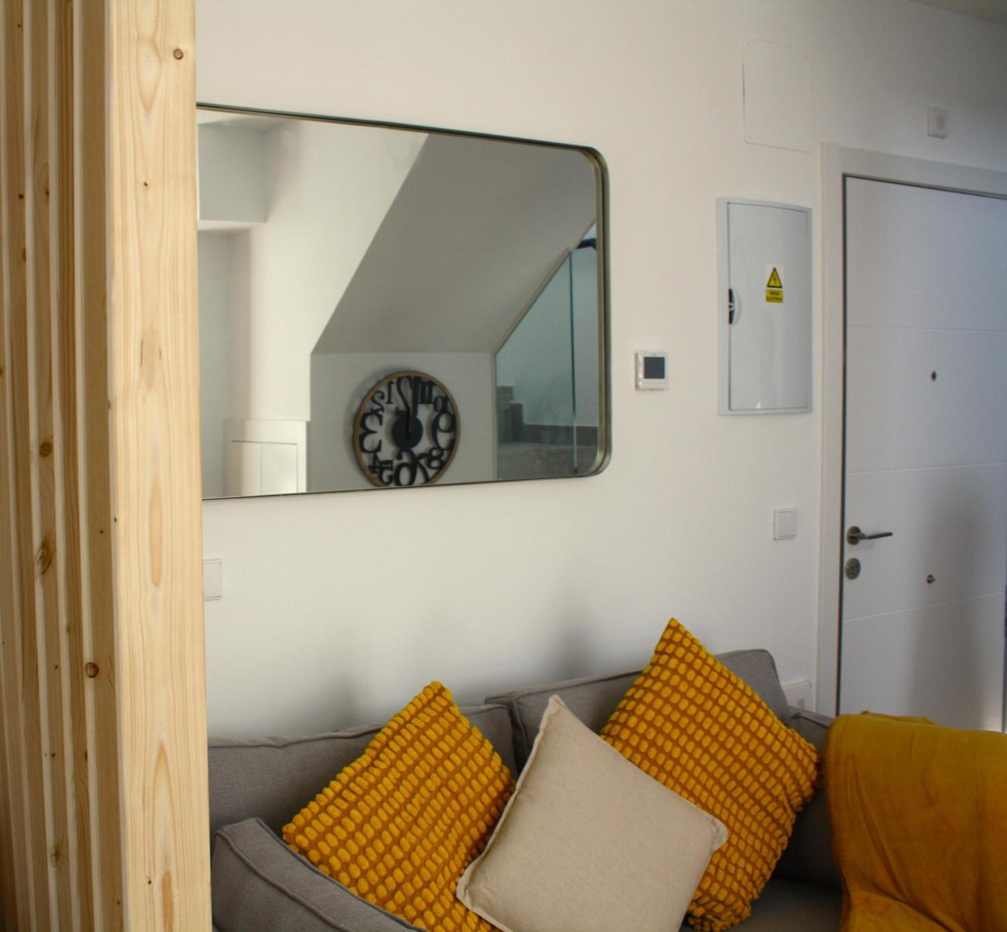 Madrid Urban Suites- Nuevo Apartahotel-7 Apartaments Boutique Full Equiped Buitenkant foto