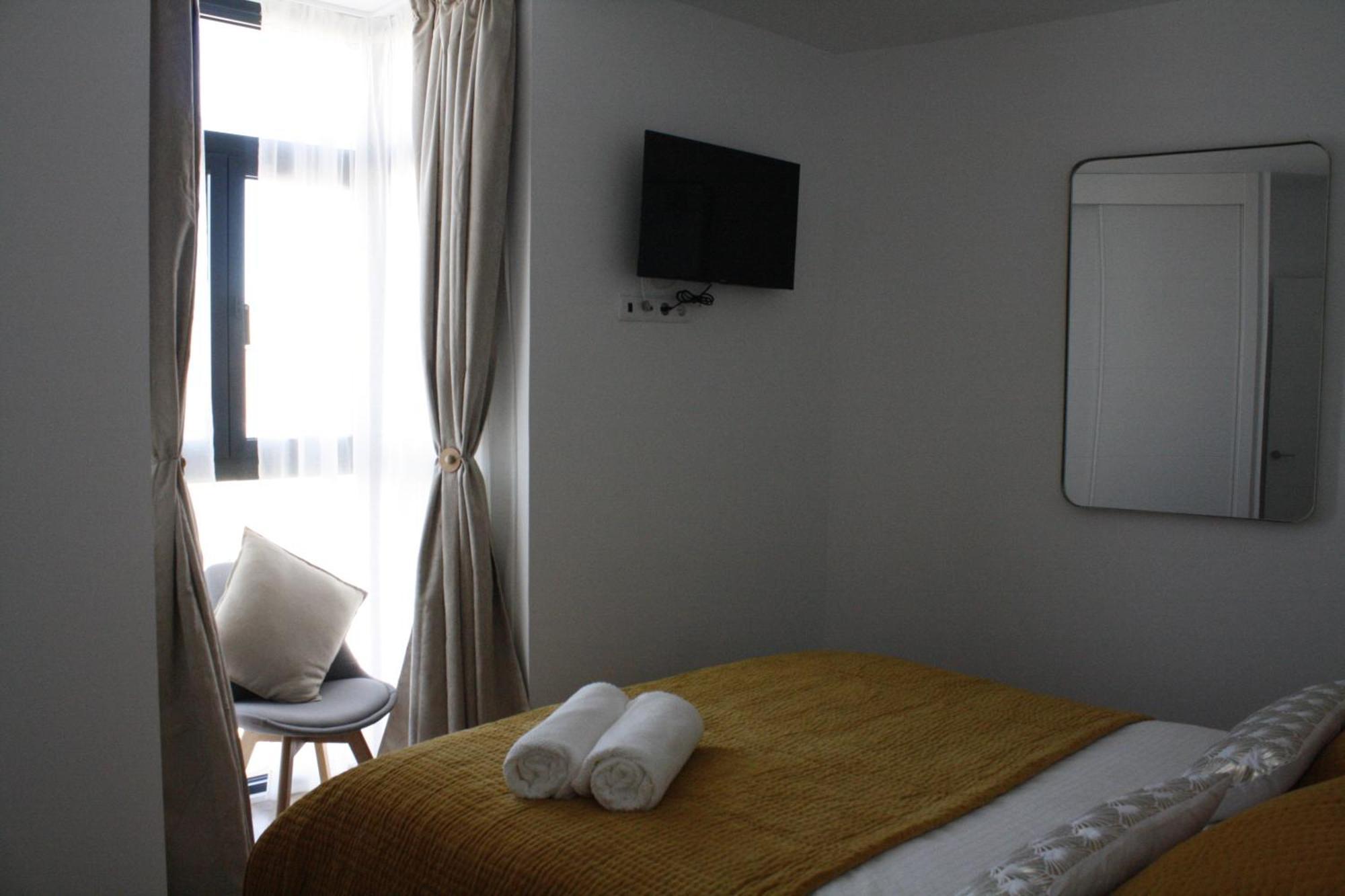 Madrid Urban Suites- Nuevo Apartahotel-7 Apartaments Boutique Full Equiped Buitenkant foto