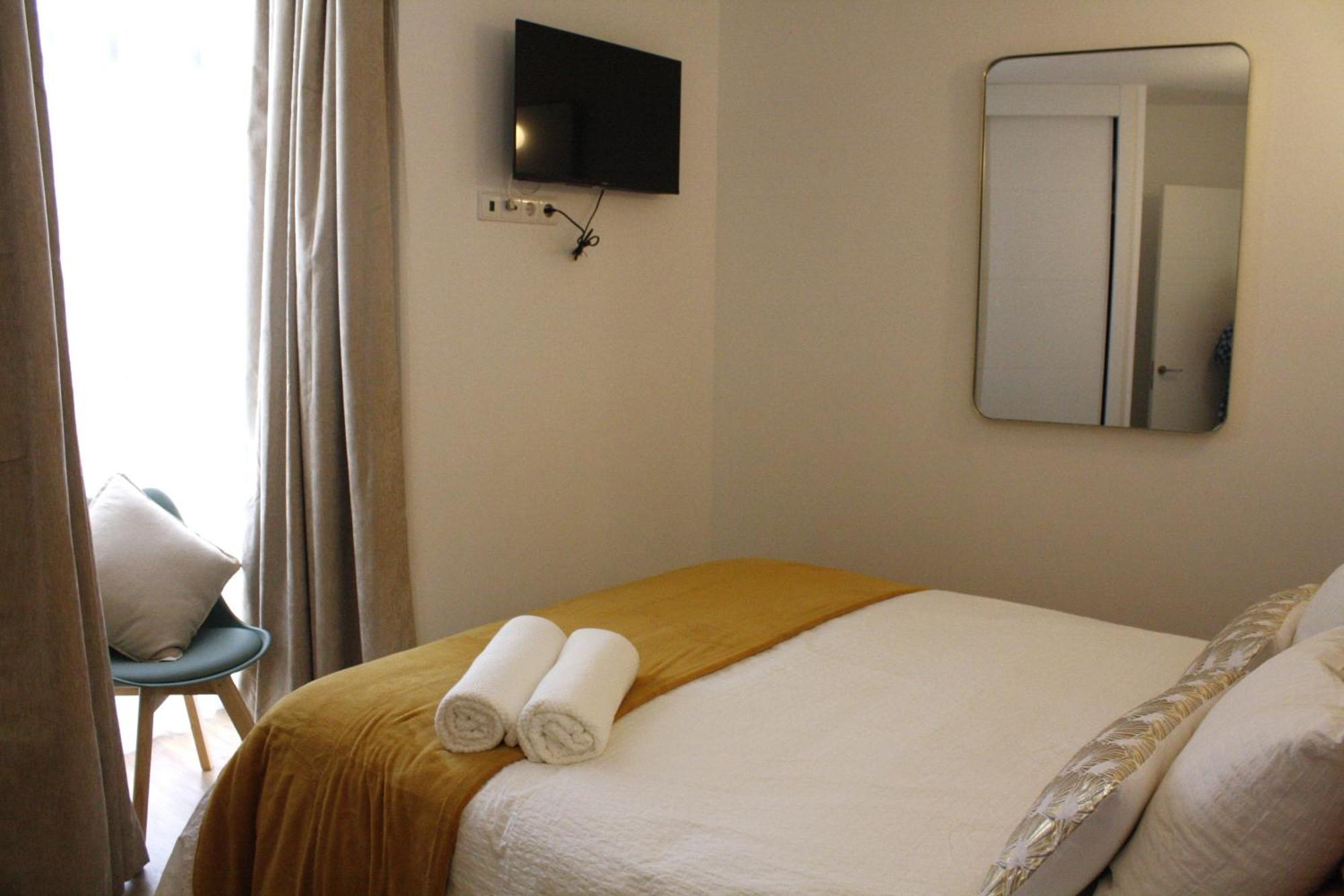 Madrid Urban Suites- Nuevo Apartahotel-7 Apartaments Boutique Full Equiped Buitenkant foto