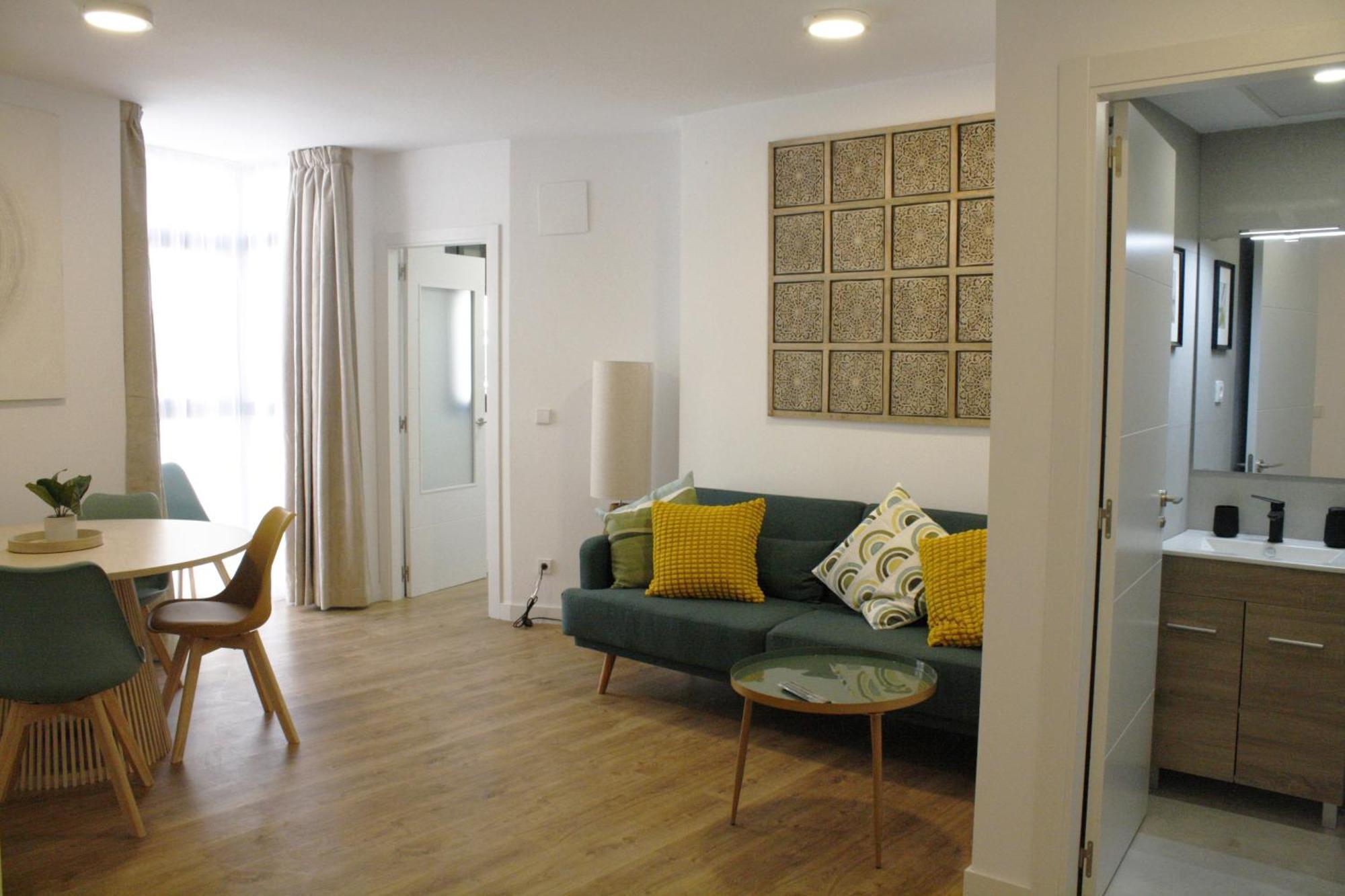 Madrid Urban Suites- Nuevo Apartahotel-7 Apartaments Boutique Full Equiped Buitenkant foto