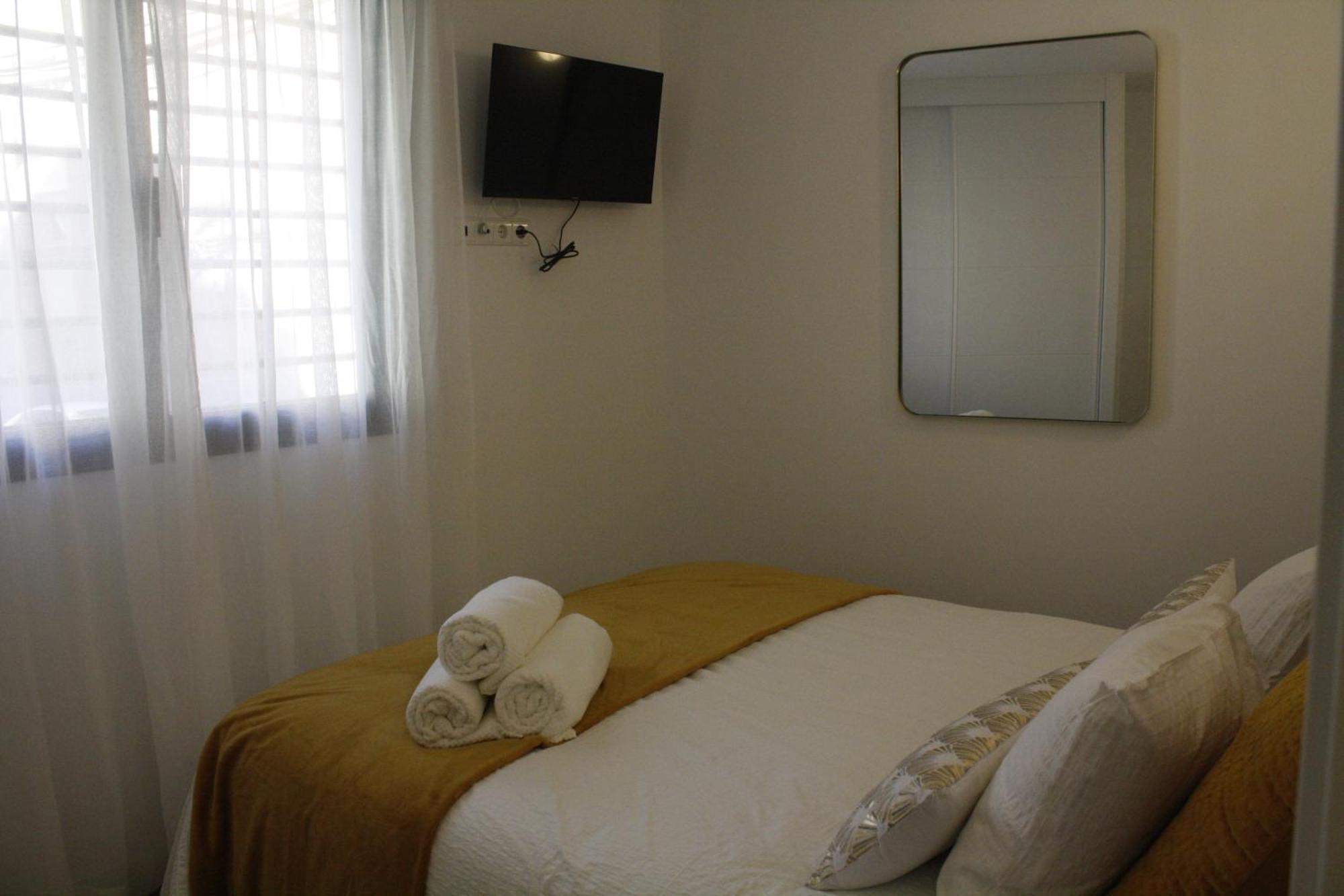 Madrid Urban Suites- Nuevo Apartahotel-7 Apartaments Boutique Full Equiped Buitenkant foto